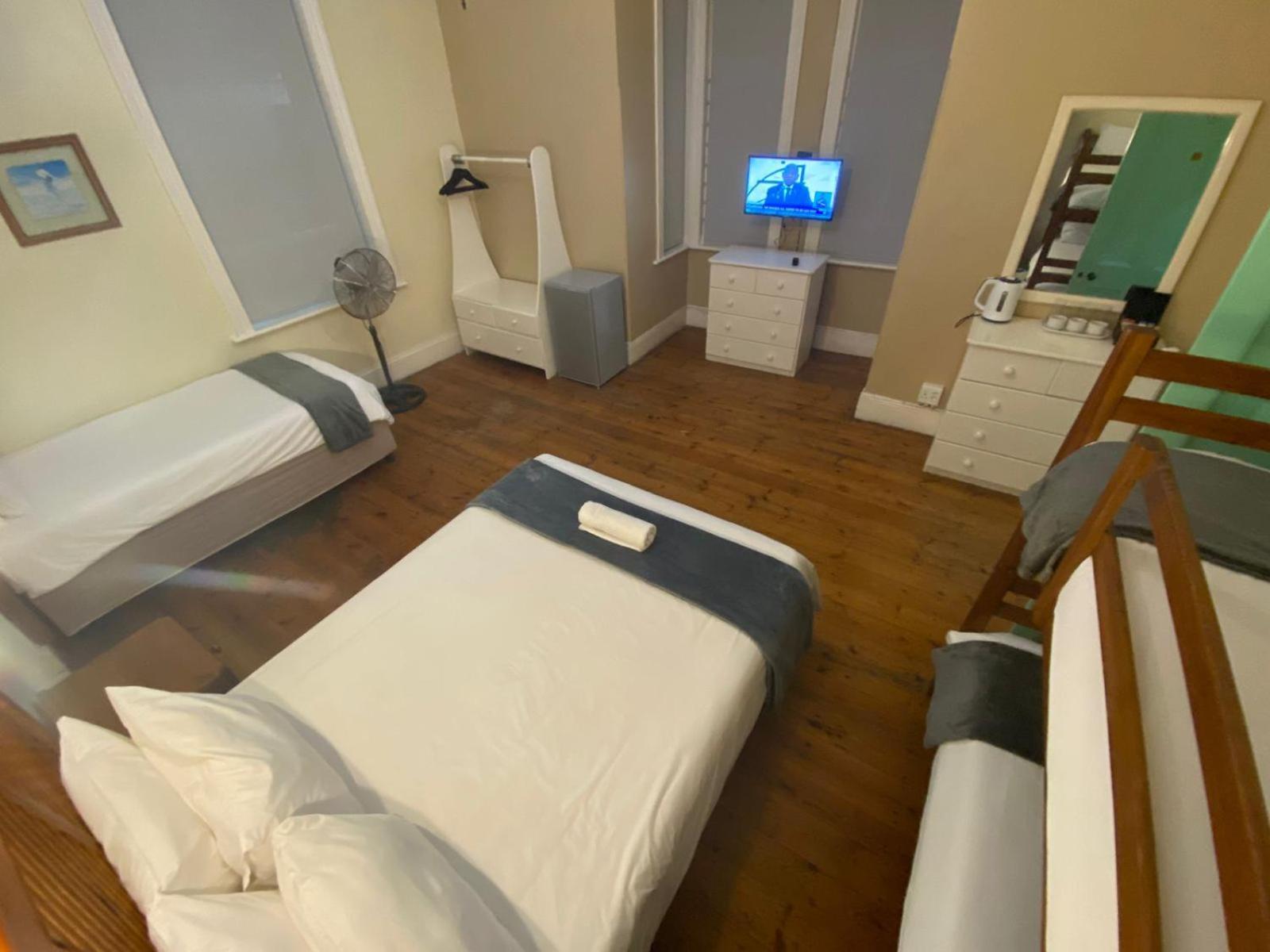 Green Door Guesthouse Mosselbaai Kamer foto